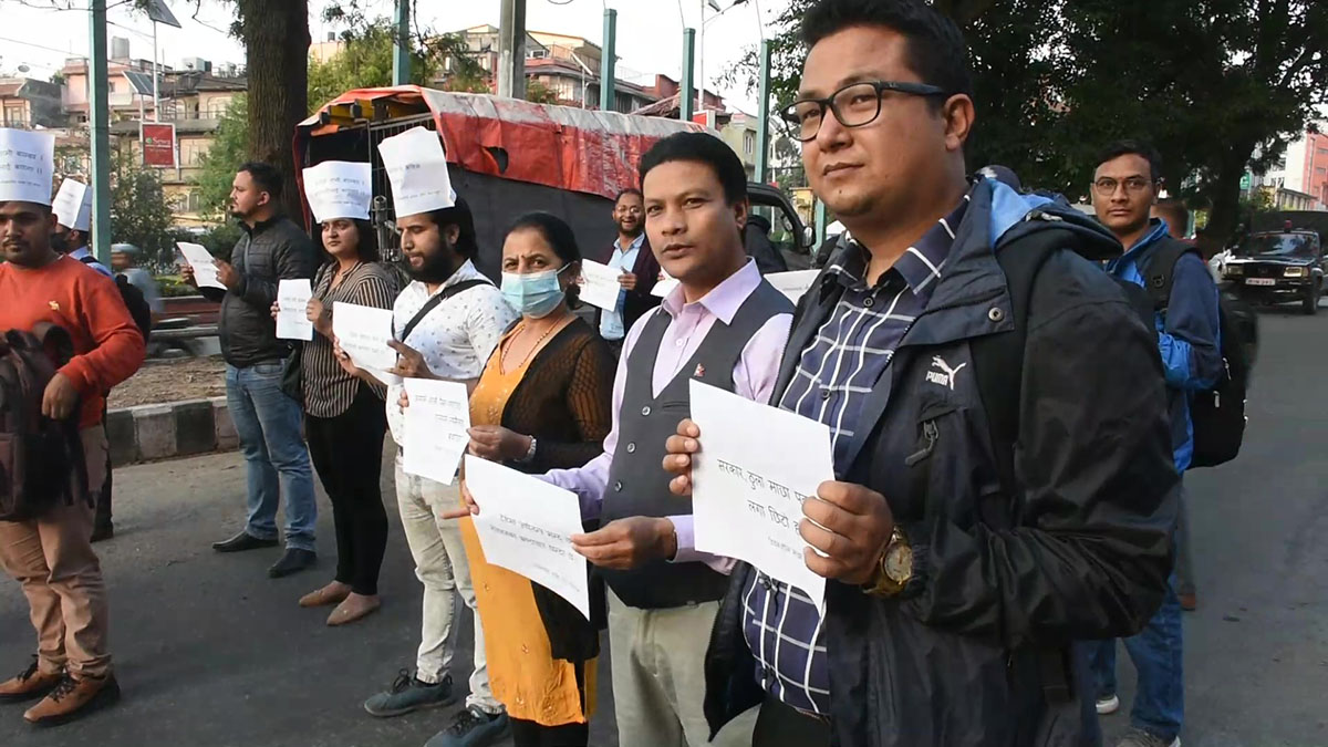 bibeksil sajha birodh_Moment1683643679.jpg